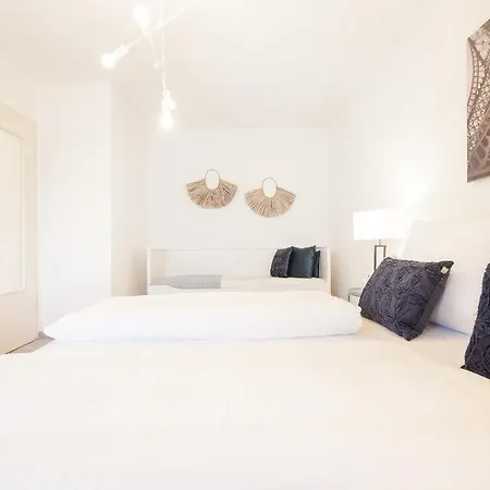 Apartment Centerapartment, Wifi, Smarttv, Full Kitchen, Netflix, Pottbude In Essen