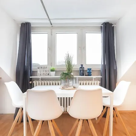 Centerapartment, Wifi, Smarttv, Full Kitchen, Netflix, Pottbude In Apartment