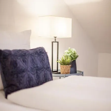 Centerapartment, Wifi, Smarttv, Full Kitchen, Netflix, Pottbude In *